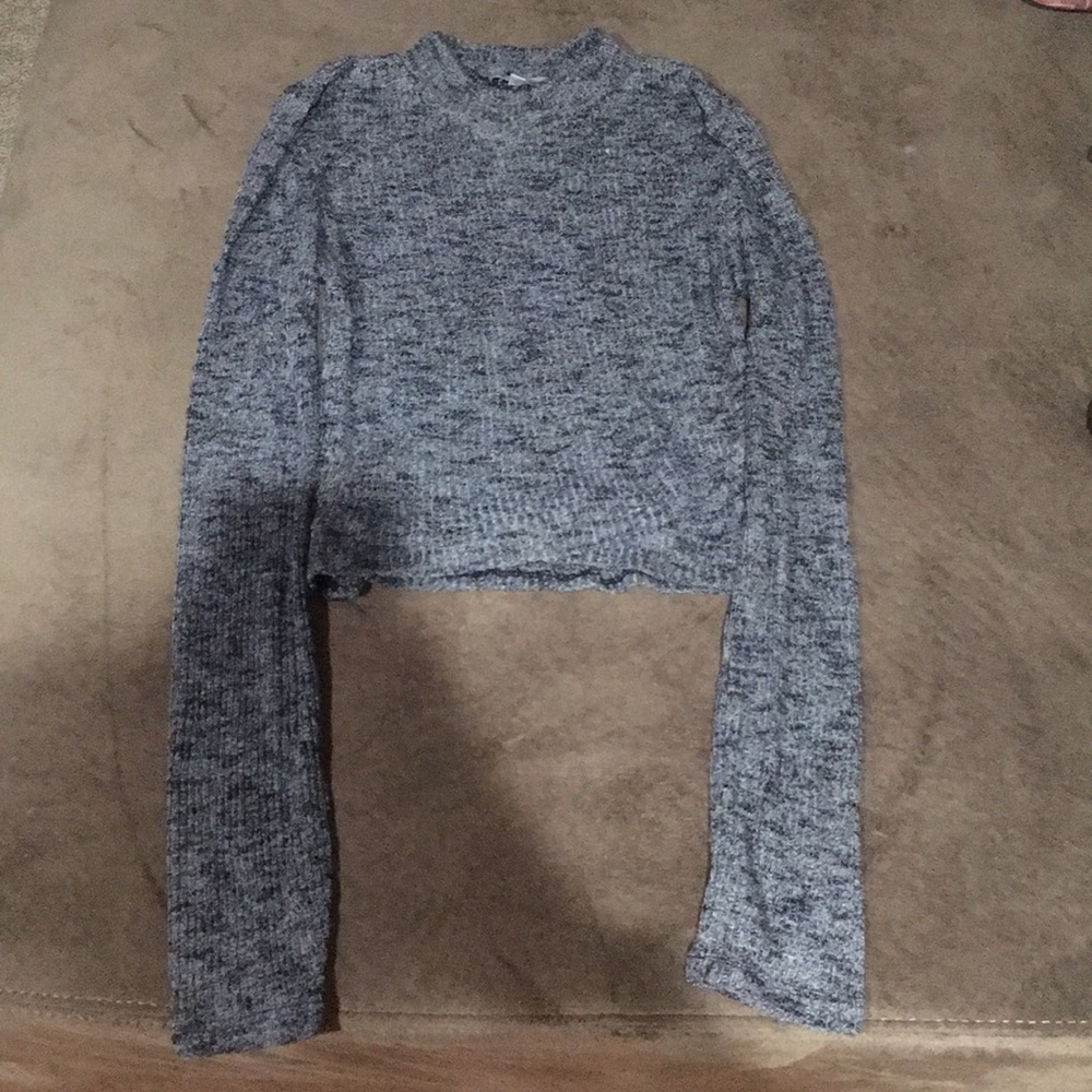 Girl’s Size XS Cropped Sweater